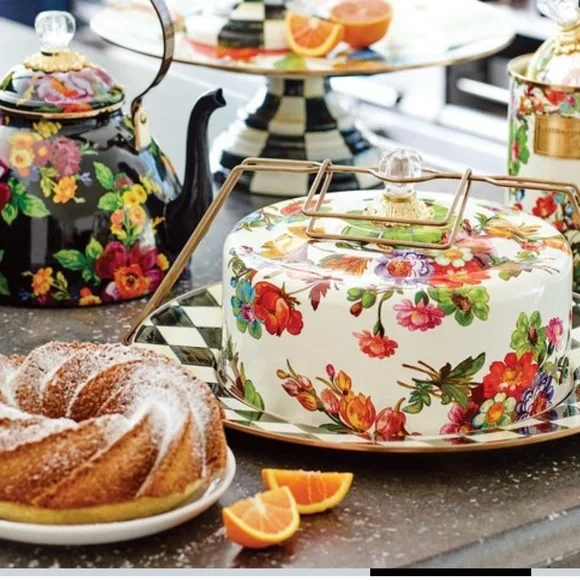 Mackenzie-Childs White Flower Market Cake Carrier NEW - Picture 5 of 7